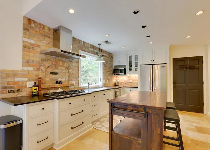 3 Mi To Dtwn! Quiet Gem W/ Lush Patio Ferienhaus Tallahassee