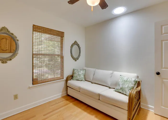 3 Mi To Dtwn! Quiet Gem W/ Lush Patio Tallahassee
